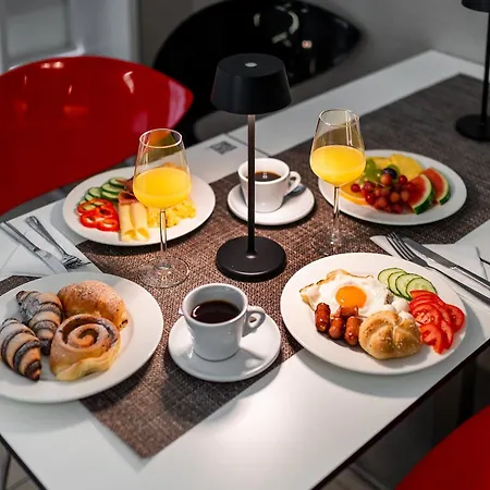 Bed & Breakfast Center - Breakfast Included Pula