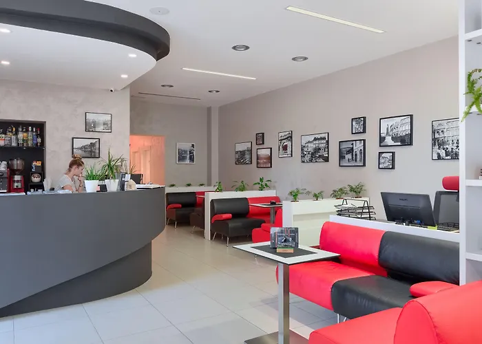 B&B Center - Breakfast Included