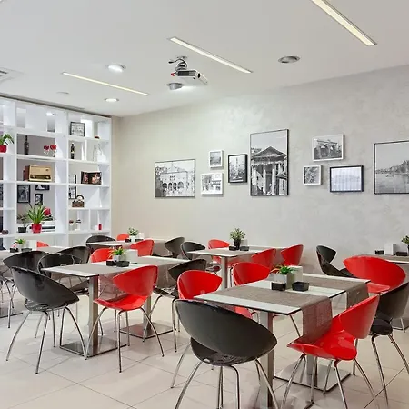 Bed & Breakfast Pula City Center Accommodation With Free Parking 4*
