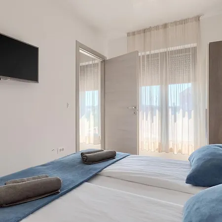 Bed & Breakfast Pula City Center Accommodation With Free Parking 4*