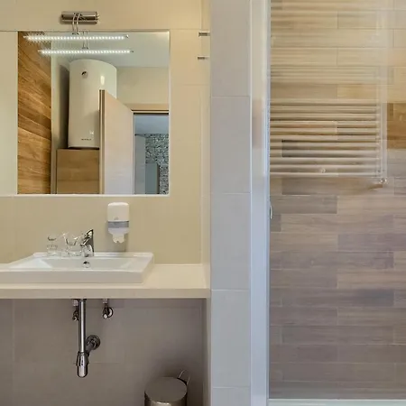 Bed & Breakfast Pula City Center Accommodation With Free Parking Pula