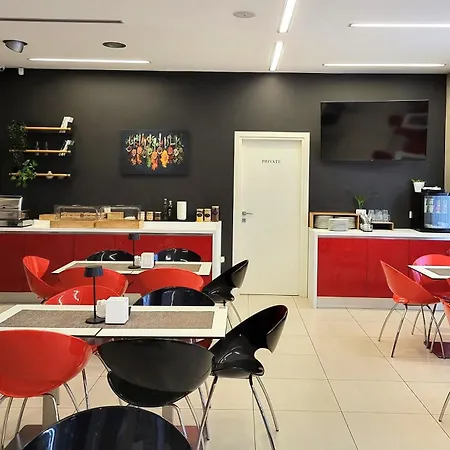 Bed & Breakfast Pula City Center Accommodation With Free Parking Pula