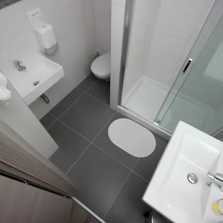 Bed & Breakfast Pula City Center Accommodation With Free Parking Pula