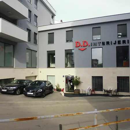 Pula City Center Accommodation With Free Parking 4* Pula
