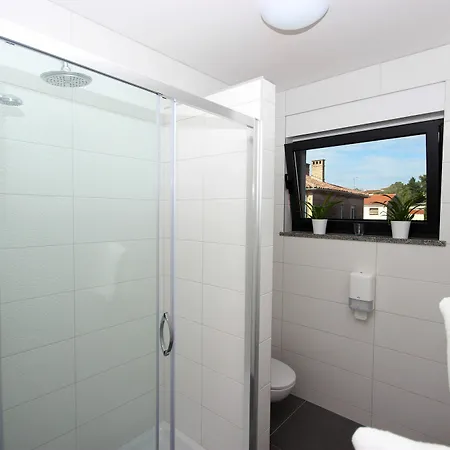 Bed & Breakfast Pula City Center Accommodation With Free Parking