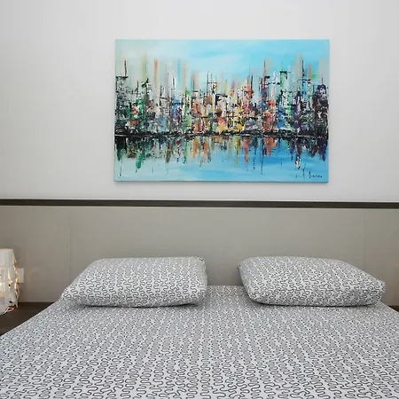 Nocleg ze śniadaniem Center - Breakfast Included