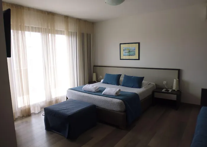 Center - Breakfast Included Oda ve Kahvaltı