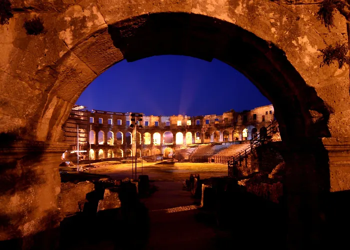 Oda ve Kahvaltı Center - Breakfast Included 4*