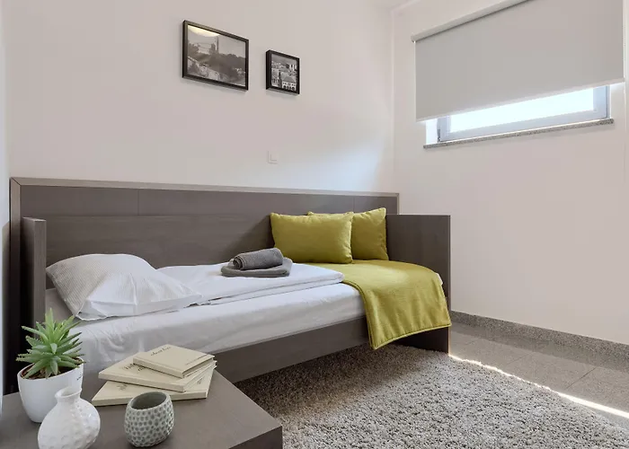 Center - Breakfast Included Oda ve Kahvaltı Pula